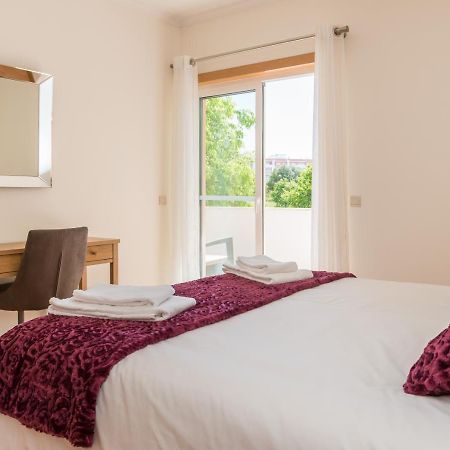 Central Modern 2 Bed Apartment アルマカオ・デ・ペラ エクステリア 写真