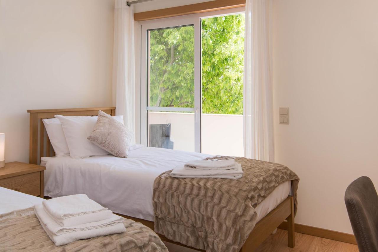 Central Modern 2 Bed Apartment アルマカオ・デ・ペラ エクステリア 写真