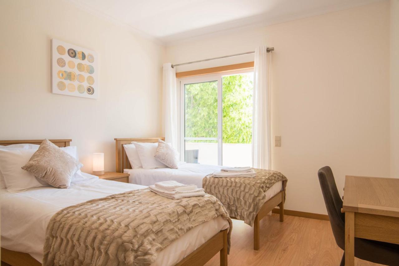 Central Modern 2 Bed Apartment アルマカオ・デ・ペラ エクステリア 写真