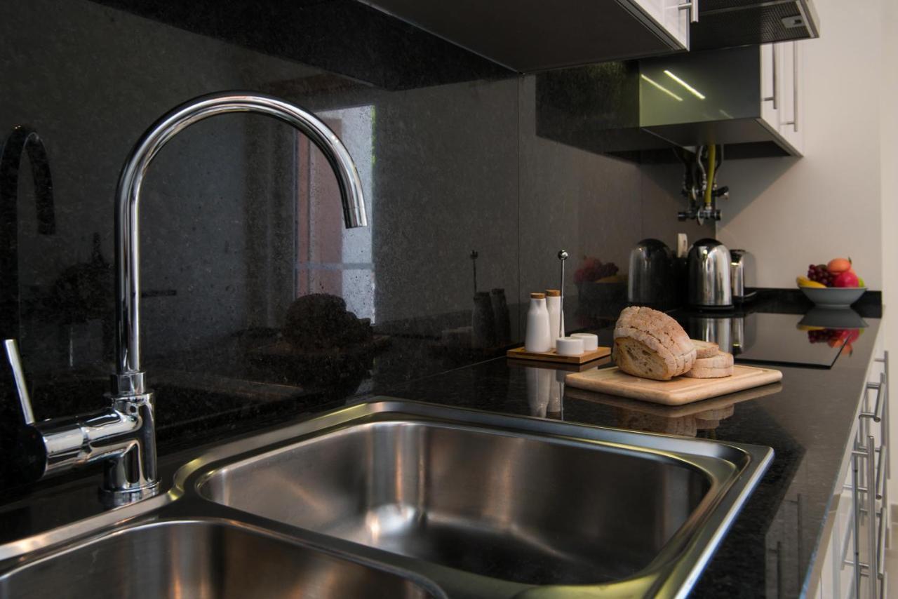 Central Modern 2 Bed Apartment アルマカオ・デ・ペラ エクステリア 写真