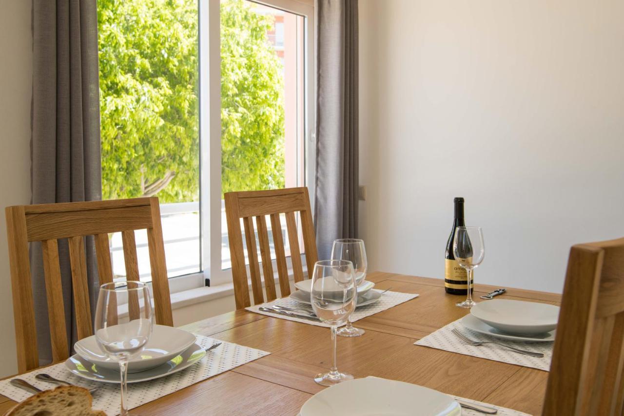 Central Modern 2 Bed Apartment アルマカオ・デ・ペラ エクステリア 写真