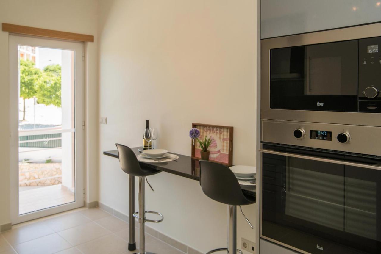 Central Modern 2 Bed Apartment アルマカオ・デ・ペラ エクステリア 写真